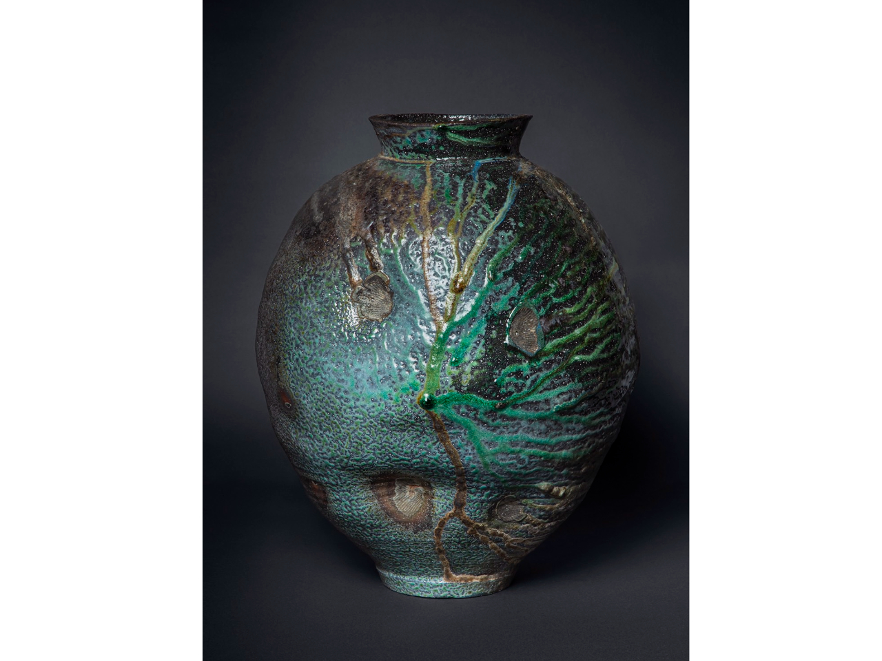 青森県黒石市】六古窯に学び、津軽に生きる｜三筋工房が紡ぐ自然釉の