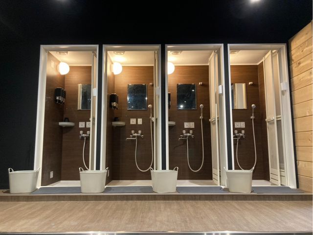 個別シャワー室
