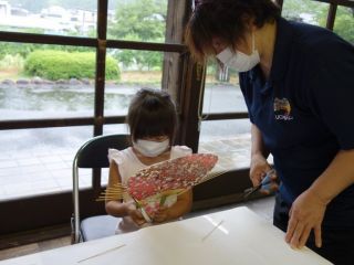 小さいお子さんでも楽しく作ることができます。