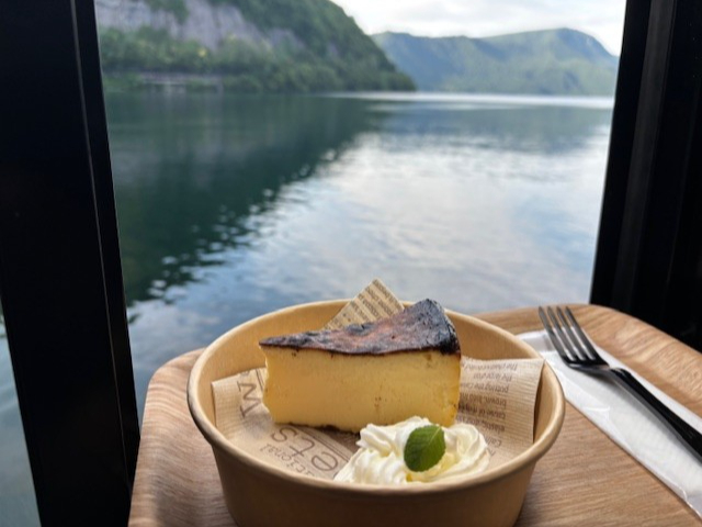 バスクチーズケーキ650円