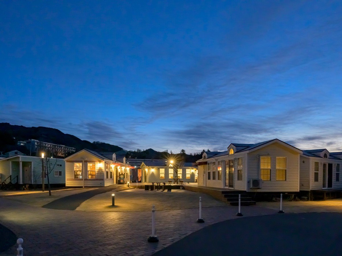 �ق̂��ȓ���ɐS���炮�����̃g���[���[�n�E�X�B