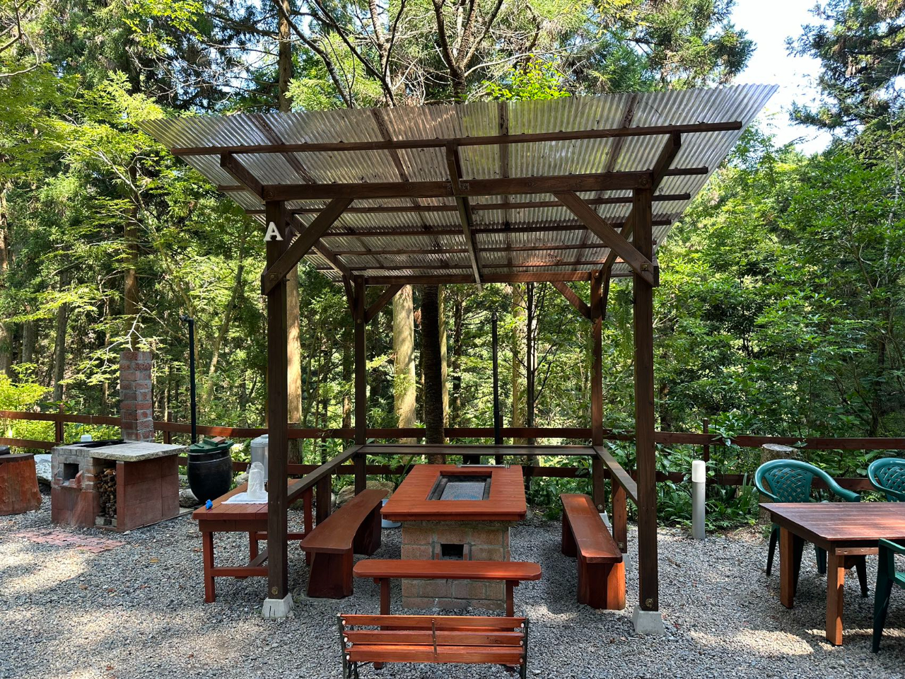 広々としたバーベキューコンロ。ゆったりバーベキューを楽しもう!