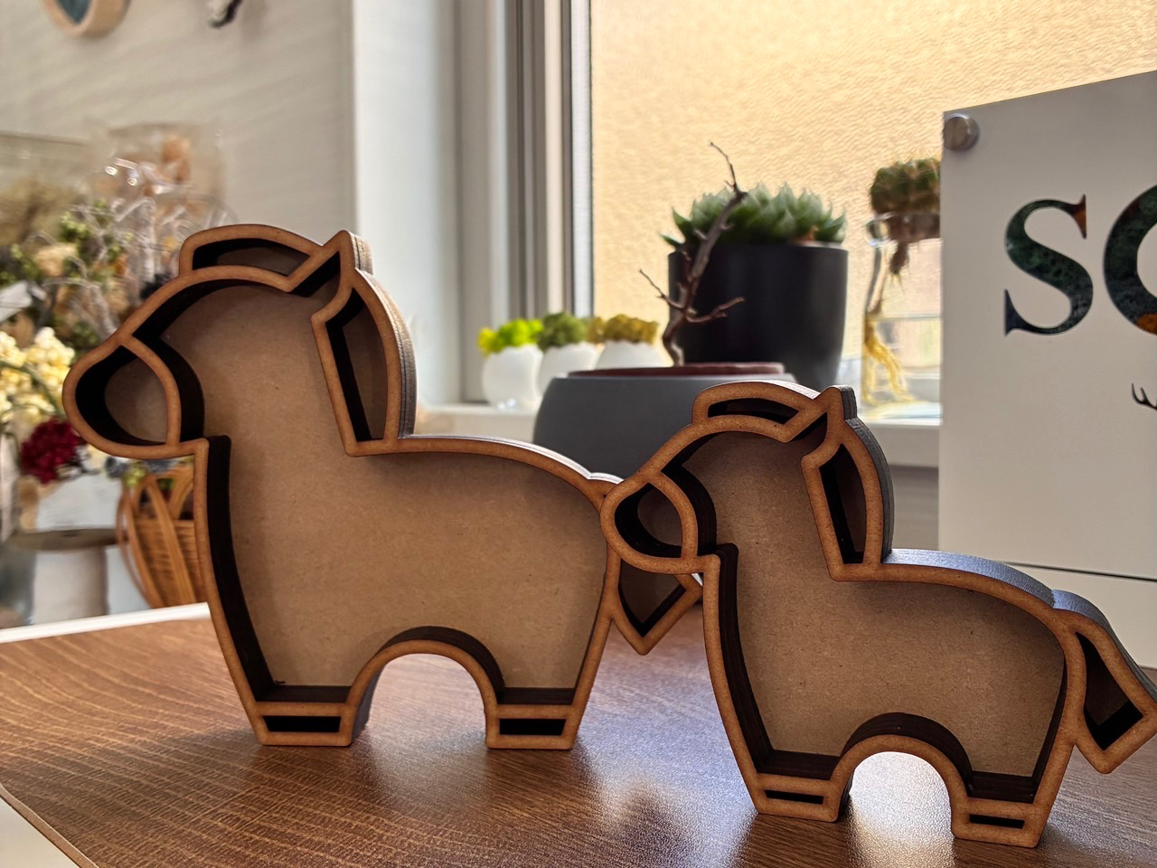 xw߁xؘ̖gBɃXʂĐEɈ̍iɁB