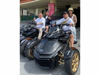 三輪トライク(Spyder 1330cc)