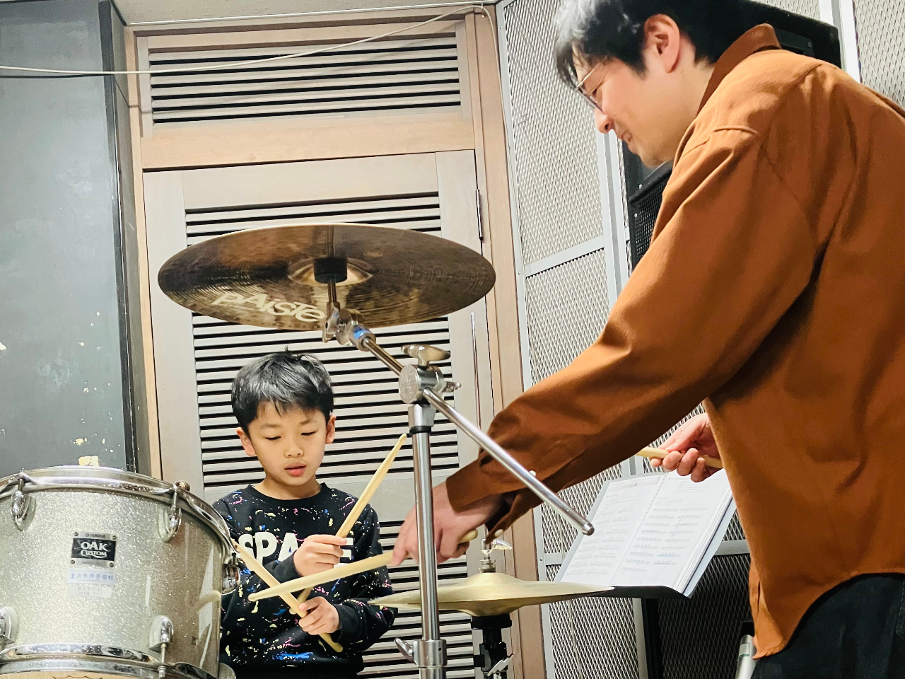 ドラム体験風景