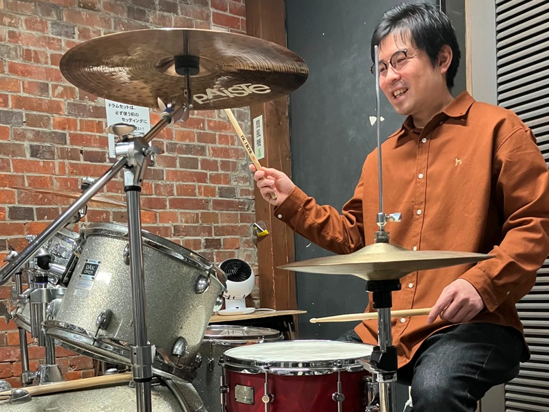 ドラム演奏風景