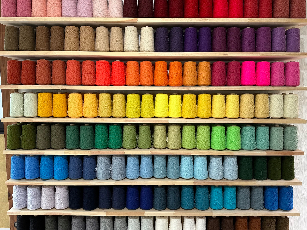 80FfBXvCID݂̐FIт܂