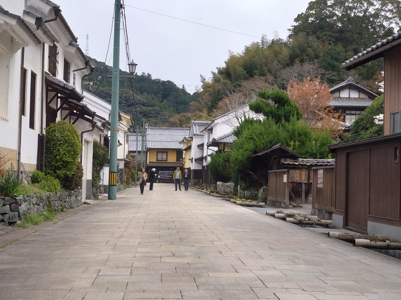 a̒hu͂Ȃ͂vPnB]ˎ݂̒cAƂƕƉ~ΏƓIȁAjӂʂłB