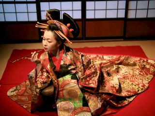 本格的な花魁体験!【3時間コース】襦袢+振袖+打掛+髷+本格メイク