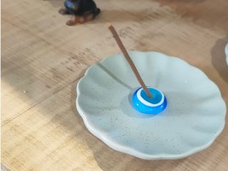 老山白檀をベースにした線香の調合体験