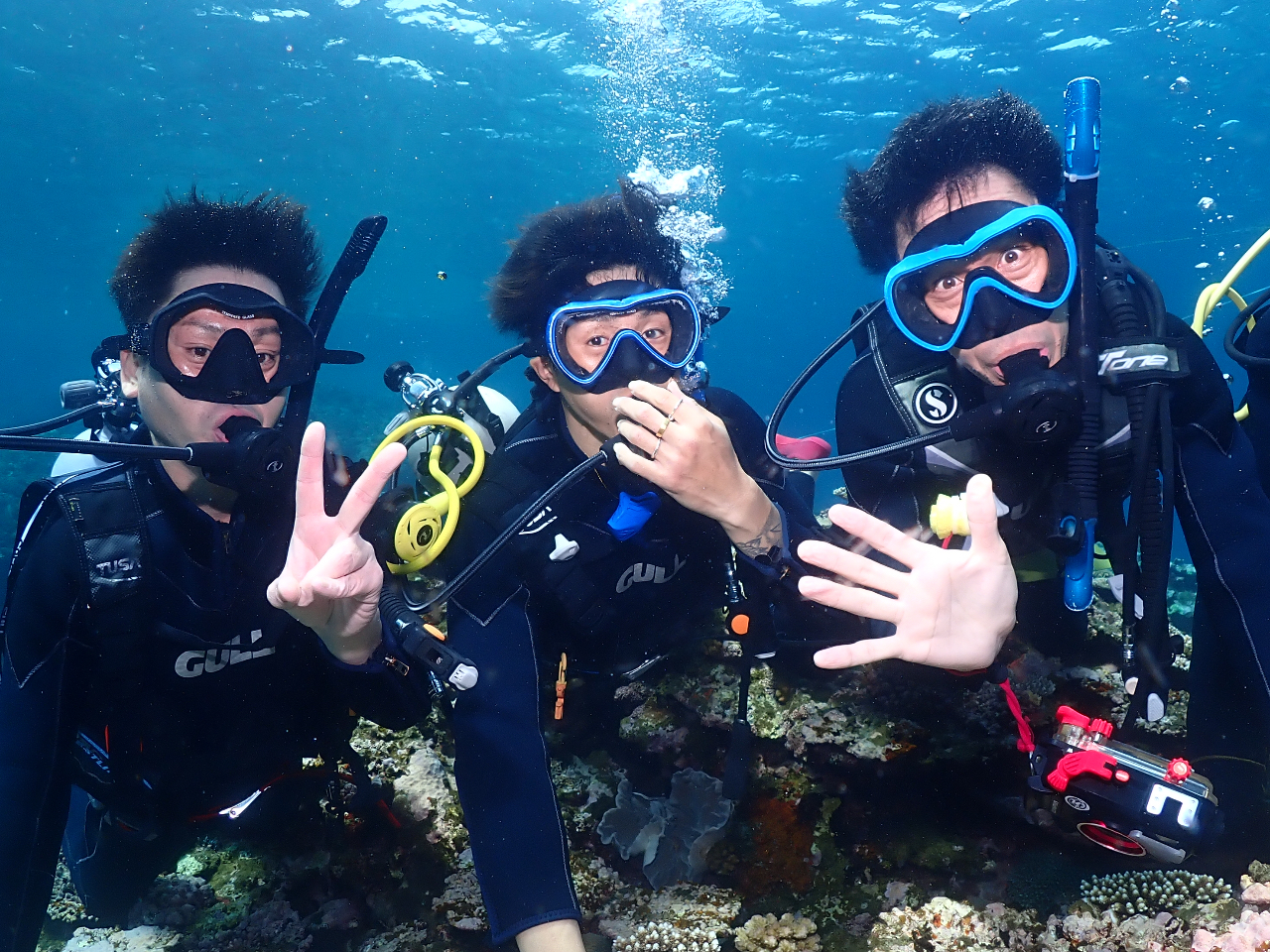 ߂ĂłC̒֓΁AsYAyC̐E̎n܂II