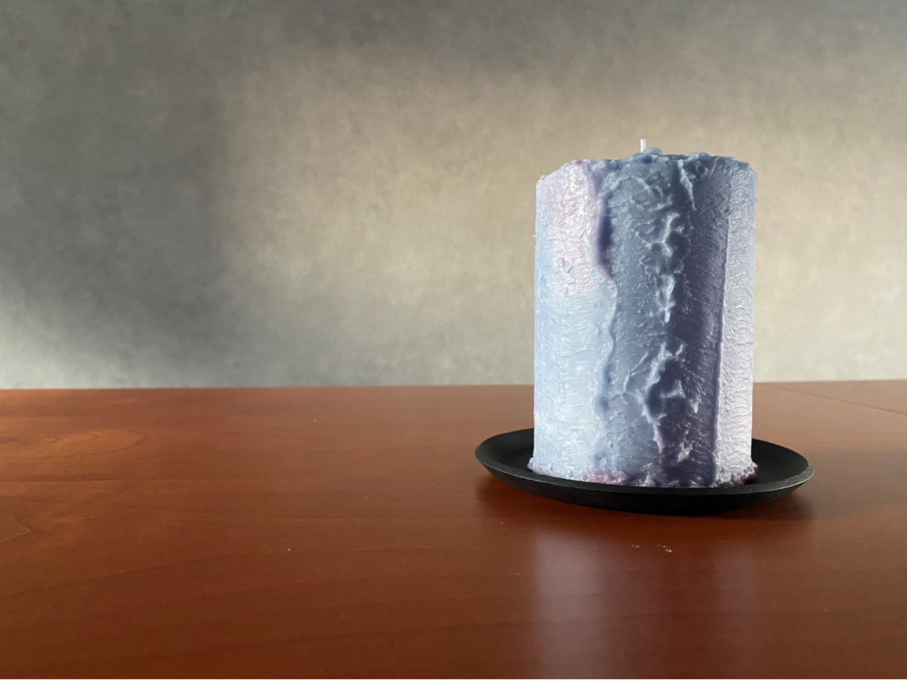 yBztLh@@\ʂɃU悤ɕ\ĂLhłB؂̕\ʂC[W悤ȂƂ݊̎dオɂȂ܂B