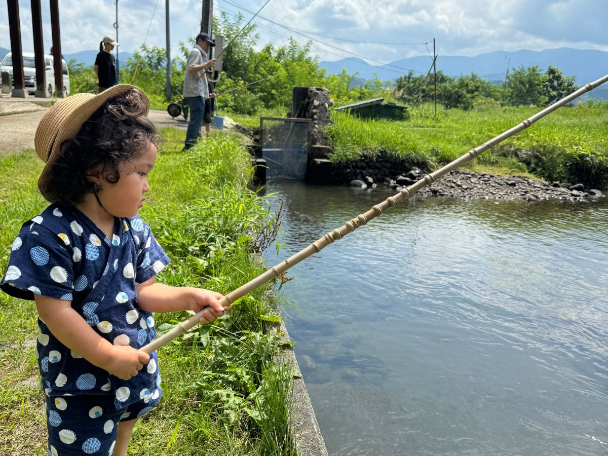 秋田・湯沢】＼深草御膳ランチ＋手ぶらで鮎釣り体験／自分で釣った鮎を