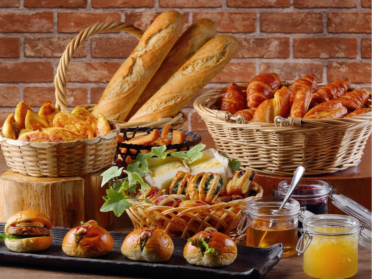 �y���H�z�p���Ă��@�ŏĂ����p����f�j�b�V���́A���̂������Ƃ̑������o�c�O���ł��B�����̒��H�́u���єh�v�̐l���A���񂨎������������B���ʐ^�̓C���[�W�ł� �B