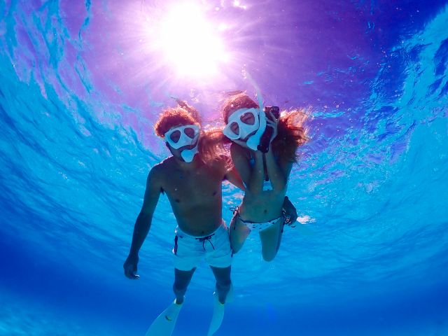 水中写真はツアー終了後に無料プレゼント!どんな写真になるかお楽しみに♪