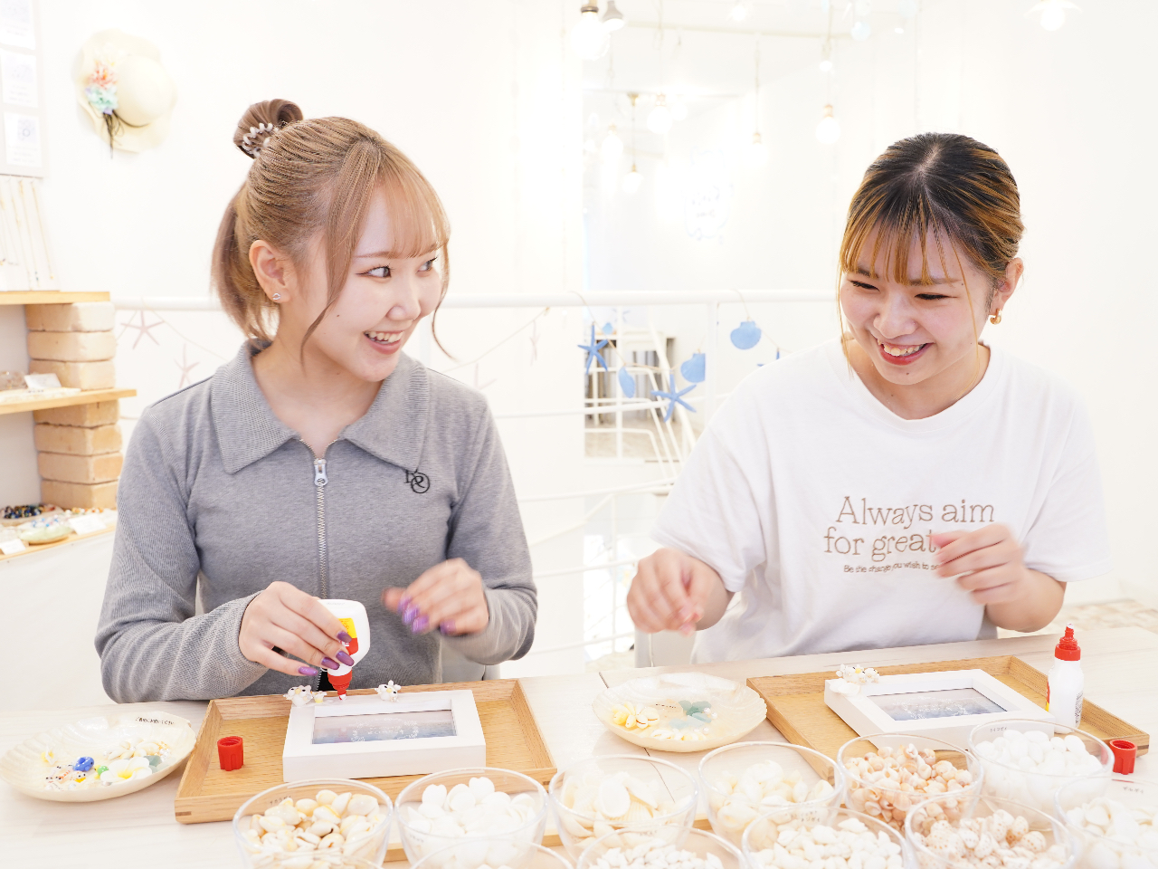 天然の貝殻で作るおしゃれなシェルフォトフレーム＊女性同士・カップル