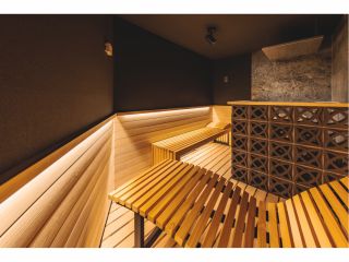 Sui(翠) 深い森の中に身を置いたかのようなサウナルーム