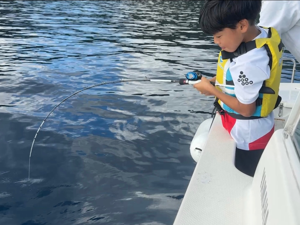 奄美の海と森をまるごと体験。
はじめてでも安心のプライベートツアー。