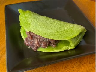 半月型のどら焼きを手作り!