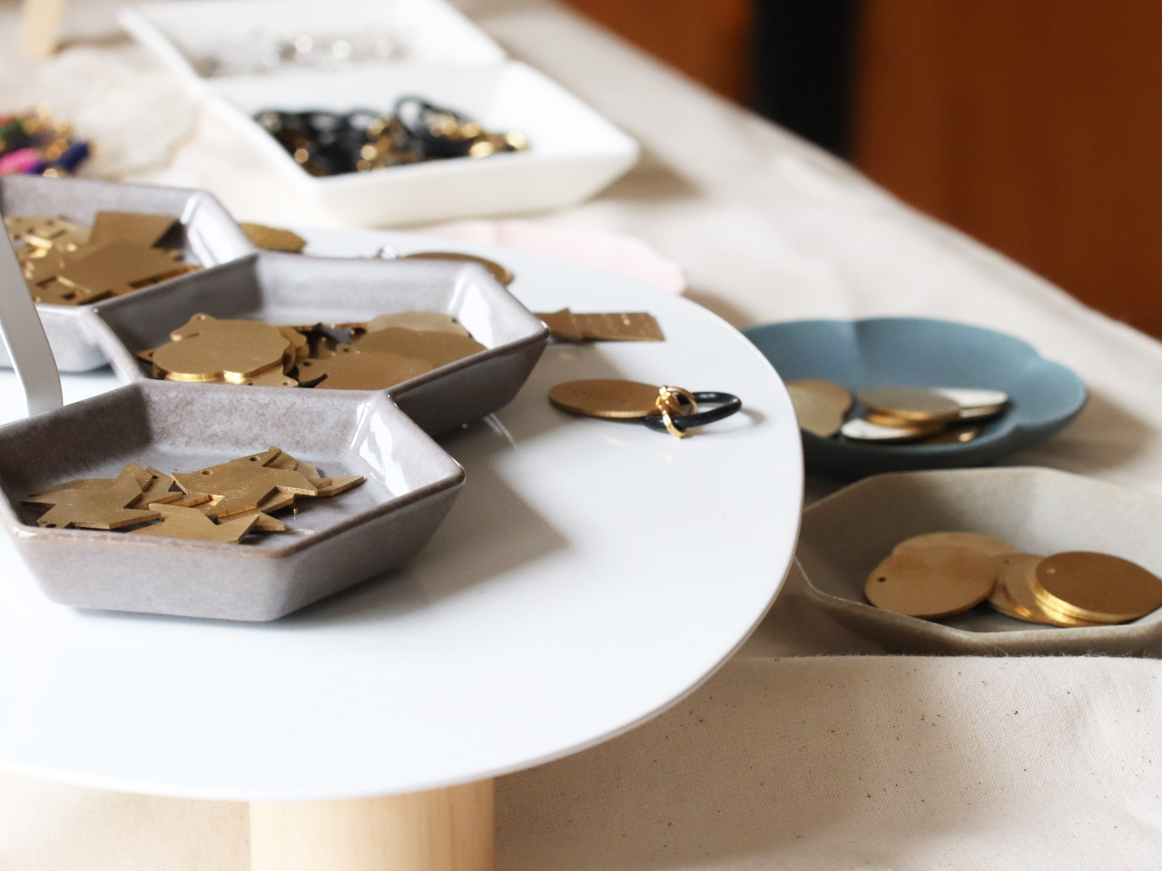 Uނ̃v[gIׂ܂@ԐlCw̏x̃fUC͐z̎voɃsb^I