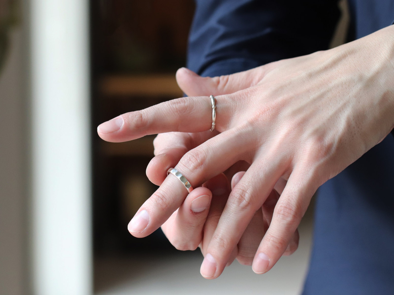 �ЂƂЂƂH�����o�Ċ��������w�ւ͈����̂����{�Ɏd�オ��܂��B�@�����O�T�C�Y�������̎w�ɍ��킹�č���̂ł����S���������B