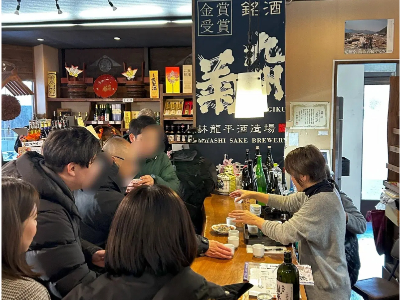 \\北九州の夜をハシゴしよう//【角打ち×スナックツアー】名物ママがお出迎え!角...