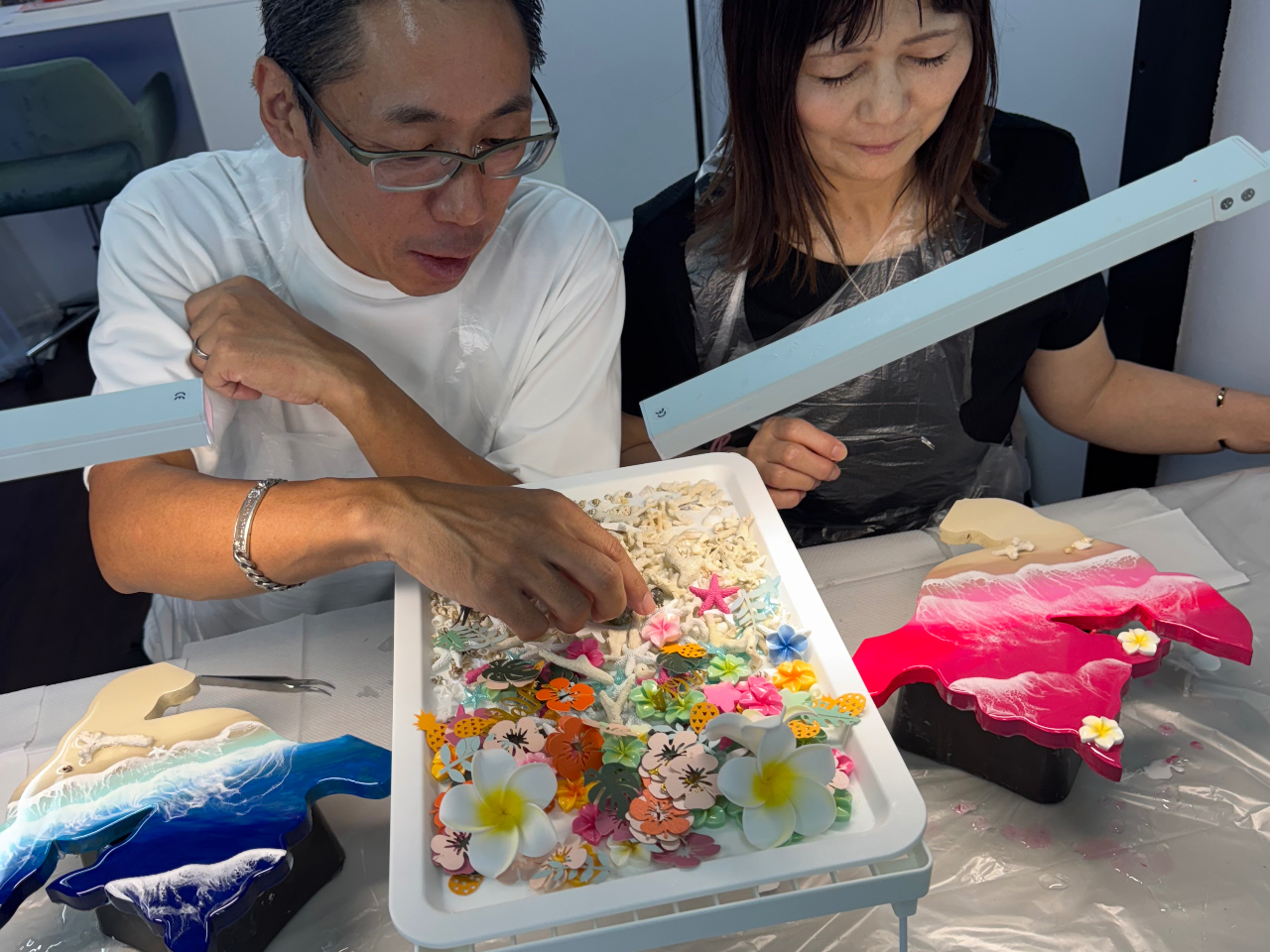 �L�k�A�X��ʂȂǂ��g�b�s���O