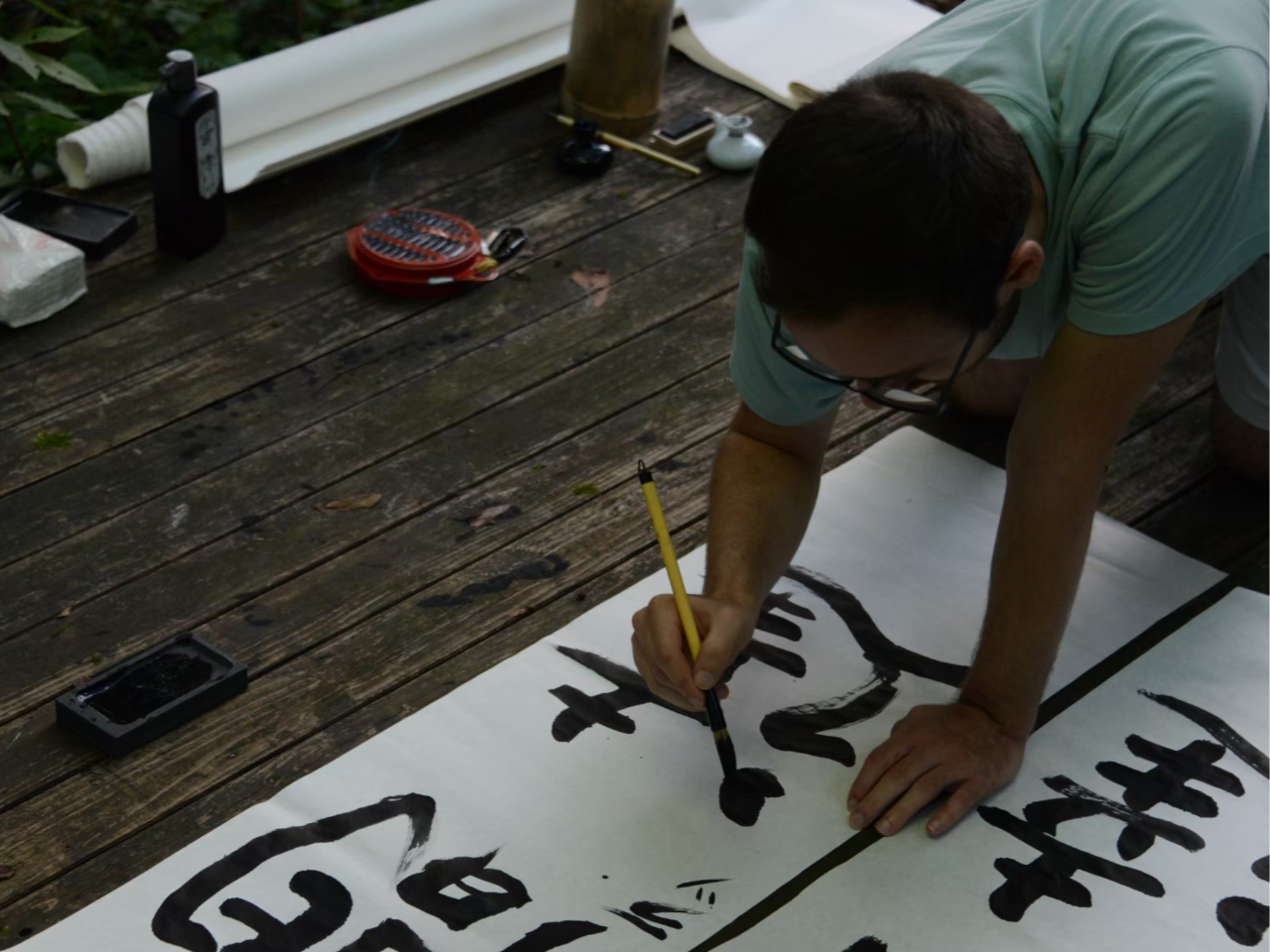 �_�{�i�����̌��^�y�����P�v�����z�����t�͂̏h�傪���J�Ƀ��N�`���[�������܂�