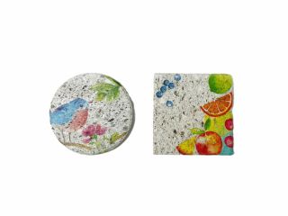 デコパージュコースター体験コースのお写真一例です♪