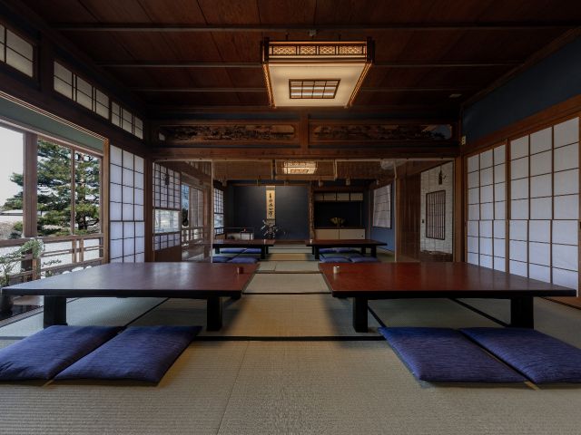 2階喫茶スペース