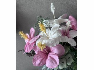 sola flower ソラフラワーは東南アジア原産のソラの木の皮から作られる自然素材の花です。環境に優しいサステナブルな素材として注目されています。