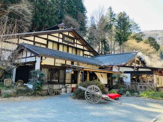 お遍路さんのお休み処として長年親しまれてきた観音茶屋でご昼食をお召し上がりいただきます