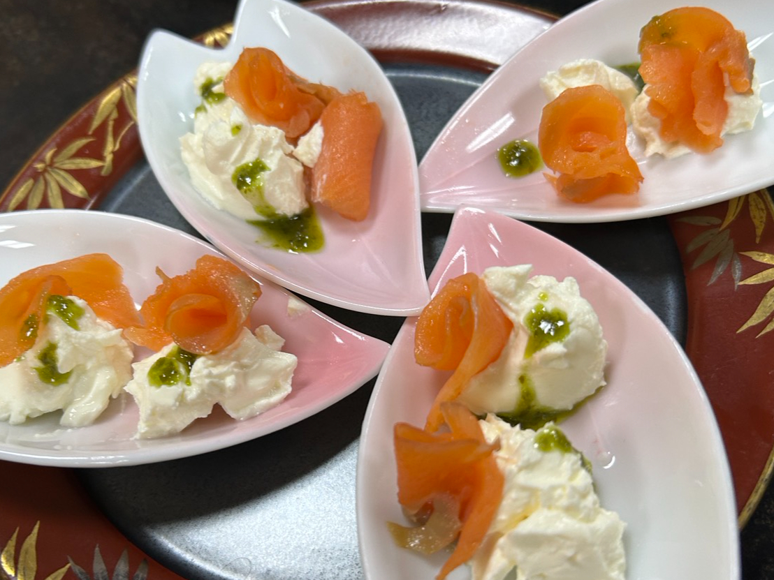 CɍH̓cA[胁j[łʐ^̓C[Wł