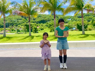 オリジナルの写真立てと記念撮影