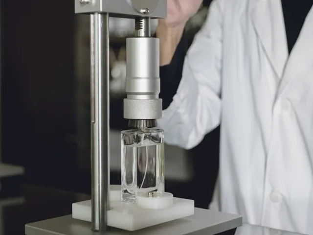 q܂̃C[WƂAΊɂȂĂ鍁ꏏɂ܂B