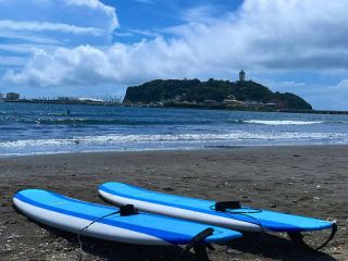 海と江ノ島、両方楽しめるサーフタイム!