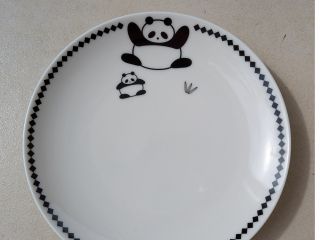 絵心のない初心者でも素敵なデザインのオリジナル食器が作れる「ポーセラーツ体験」1つの時間帯に1組だけのプライベート体験&レッスンでゆったりとお過ごしくださ♪