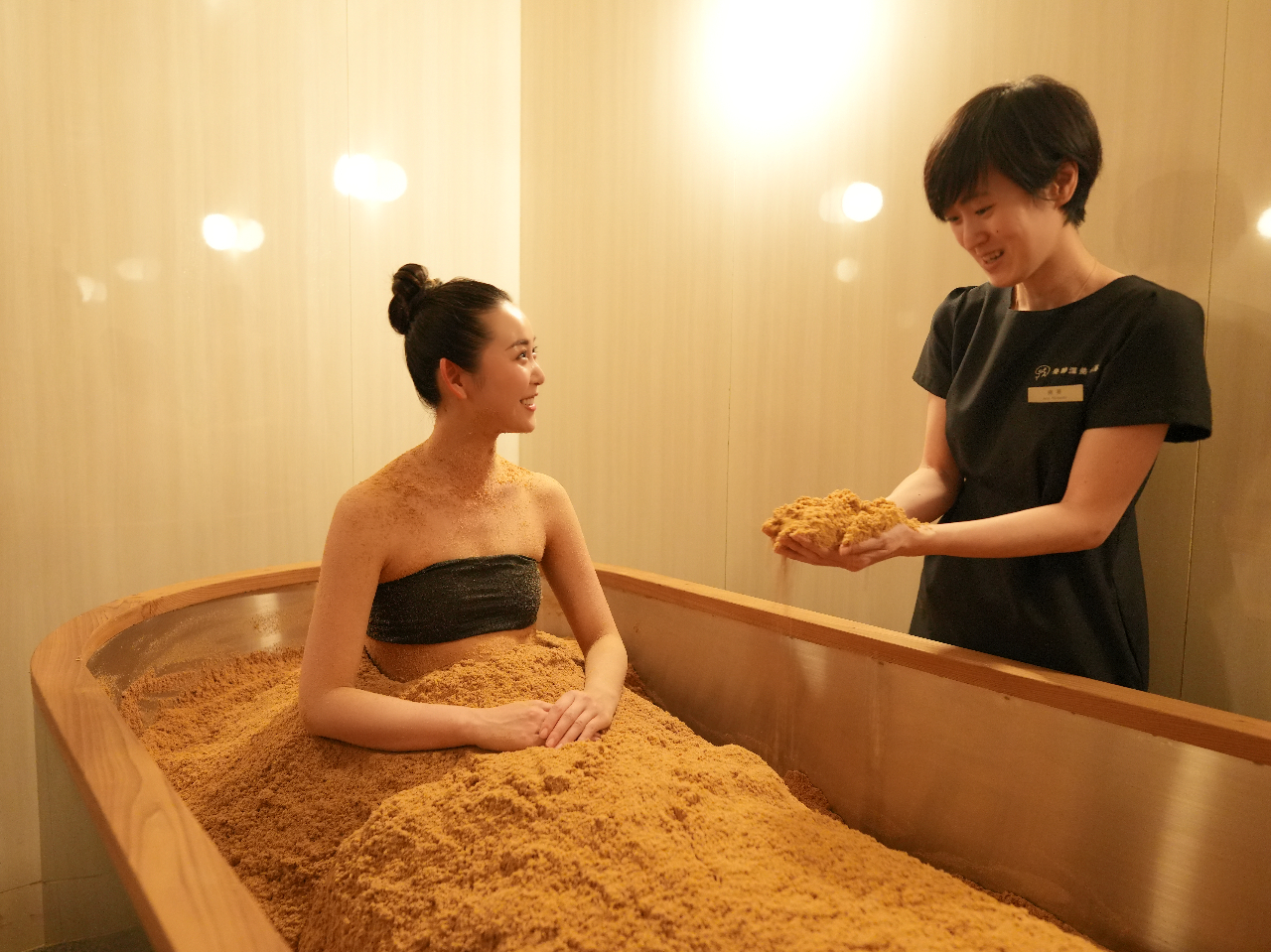 �Z���s�X�g�����J�ɂ��ē����܂��̂ŁA���߂Ă̕������S���ē������������܂���