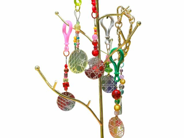 バリエーション選択可 KIRIKOモチーフキーホルダー