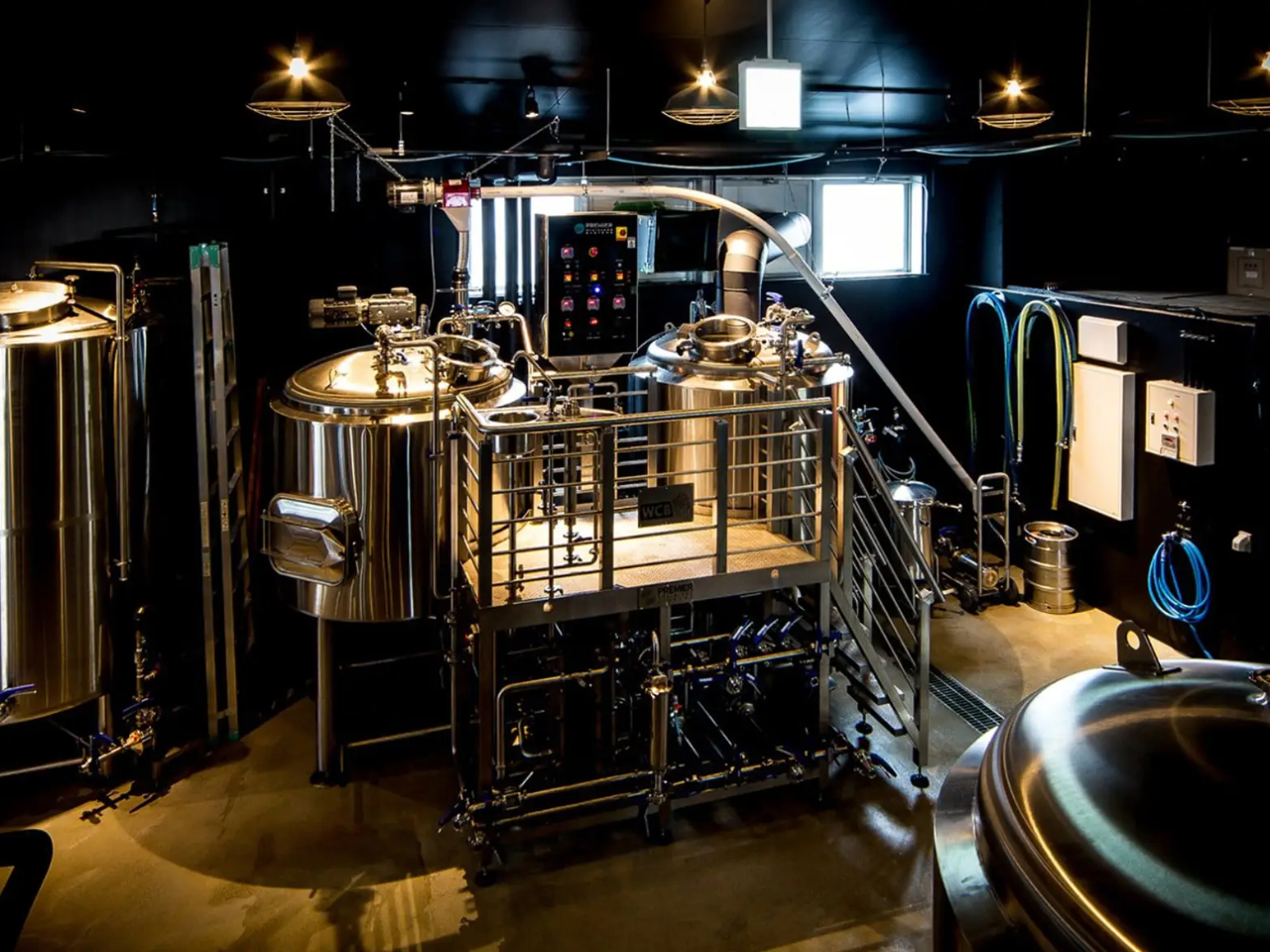 �����炪�A�������̗l�q�ł���