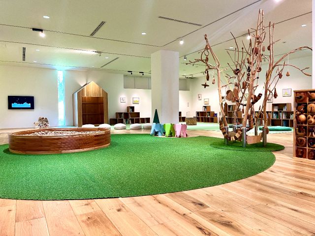 【ビュフェこども美術館】