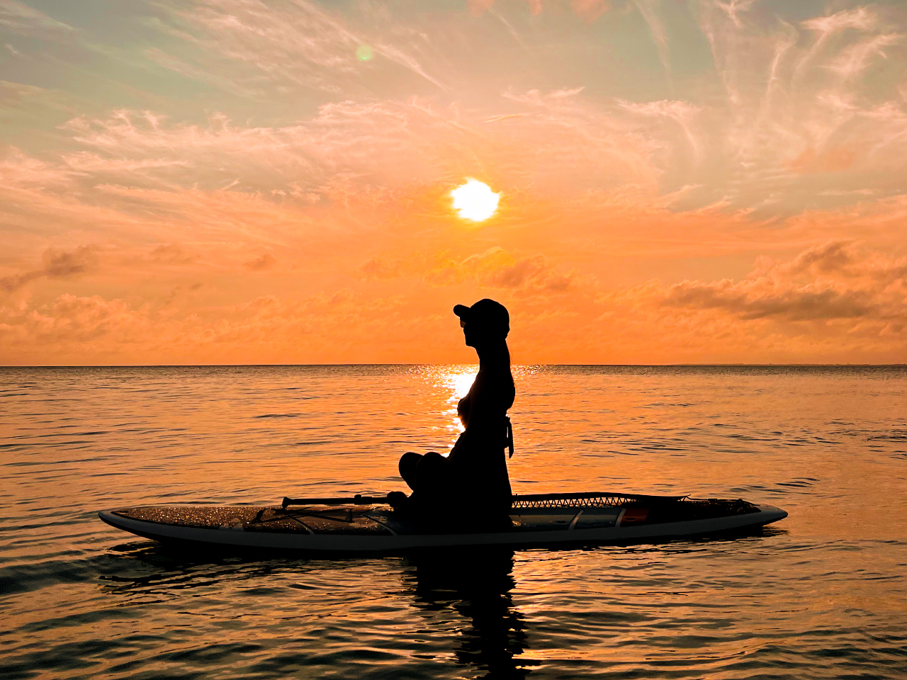 沖縄・宮古島】《サンセットサップ》心癒される夕焼けを眺めながらSUP