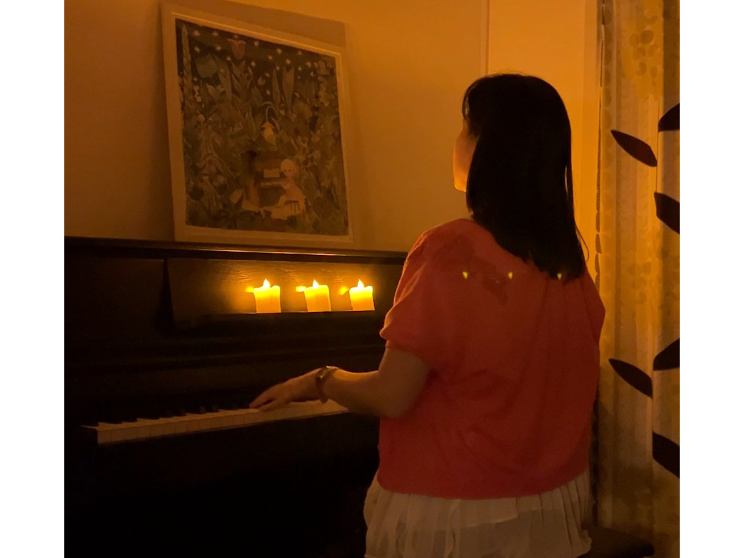 t͖10Sn悢̔gAŔꂽŜƂقĂ܂B