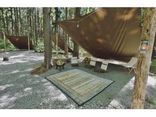 こちらはテント貸切食事付きプラン(※ペットOK!)でも利用できるお座敷タイプのサイトです★ご希望のかたはお問い合わせくださいませ。(※別プランです)