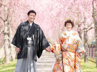 富士五湖エリアで富士山と桜でフォトウェディングを。