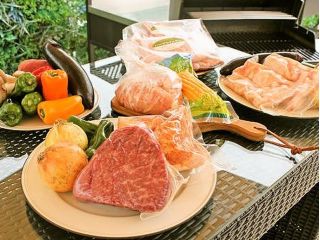 アメ村会場限定メニュー【ベーシックBBQLight】プラン。通常よりお肉の量を減らしたお手頃価格のメニューです。