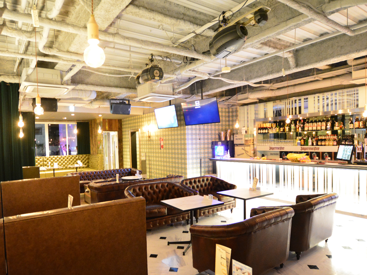 �X���̃��C�A�E�g�͎��R�ɕύX�\�ł��B��l���ł̍��e���A���a�����A���ɂ͉�Ђ̕��j���\��ł����p�������������������܂��B