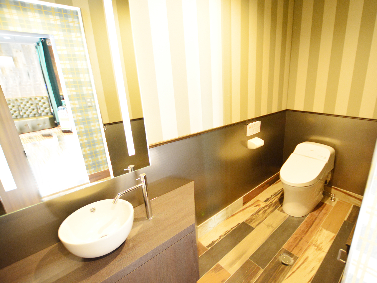 �Y��Ȃ���􂢂ł��B�j���e1�ӏ��̂���􂢂�����A�����p�̓p�E�_�[���[�������˂Ă��܂��B