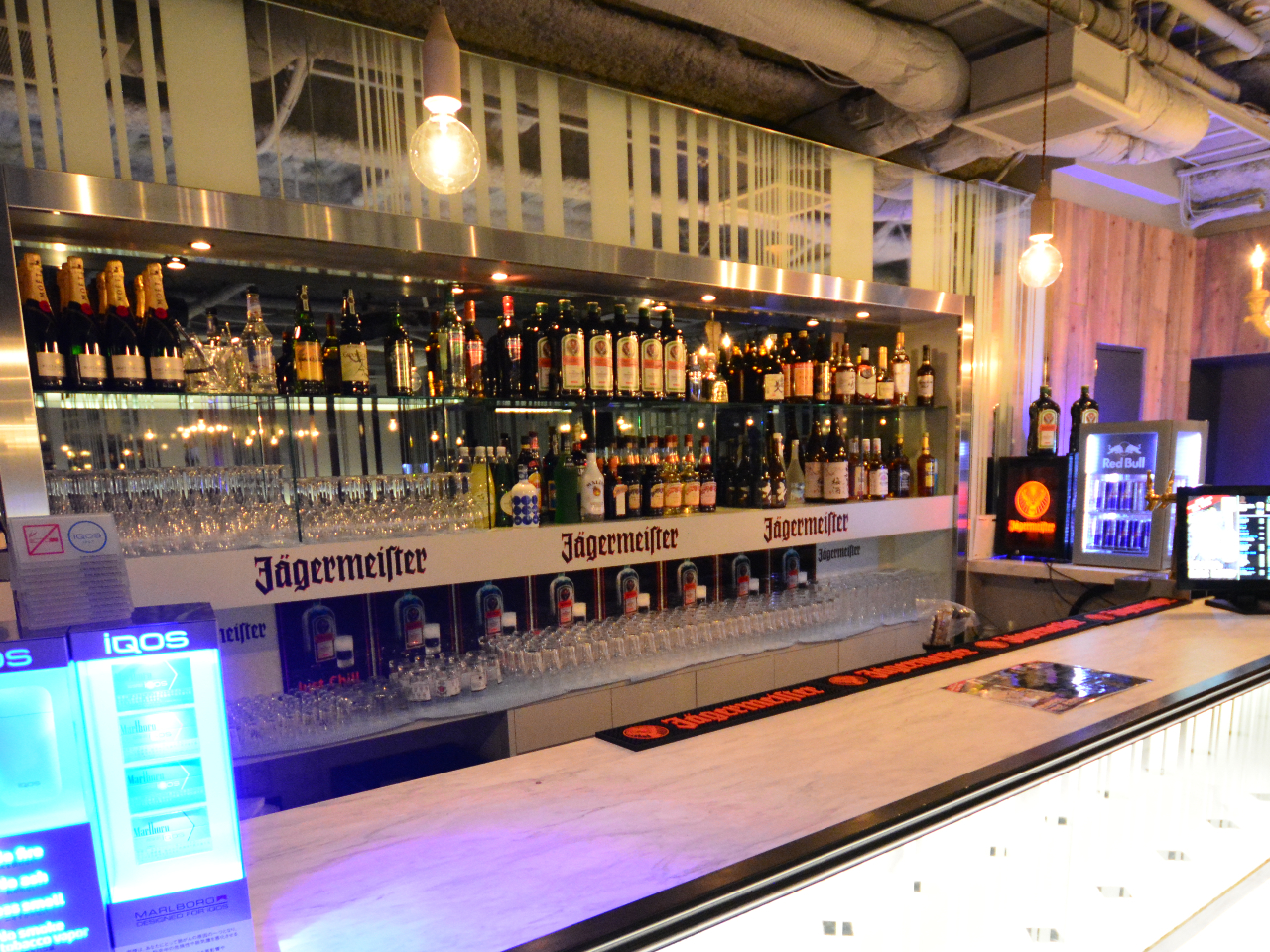 �o�[�J�E���^�[������ݕ���̃h�����N�����񋟒v���܂��B�r�[���E�J�N�e���E�\�t�g�h�����N���̐���ނ̂����ݕ������������Ă���܂��B