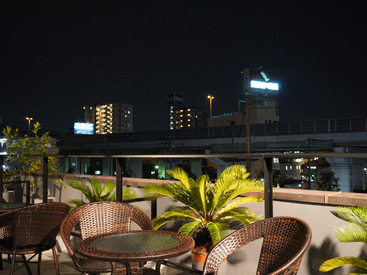 ߂ɍ_܂AĂ̂ŎԂ̉͂قƂǕ܂BÂȏZXɉꂪ܂̂ŁA₩ȎsƂ͈y݂܂I